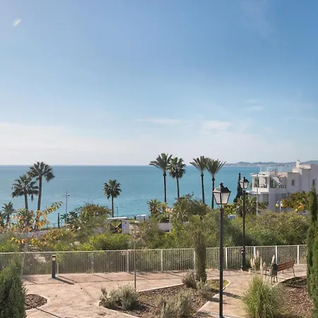Seaview Alba Apartment *